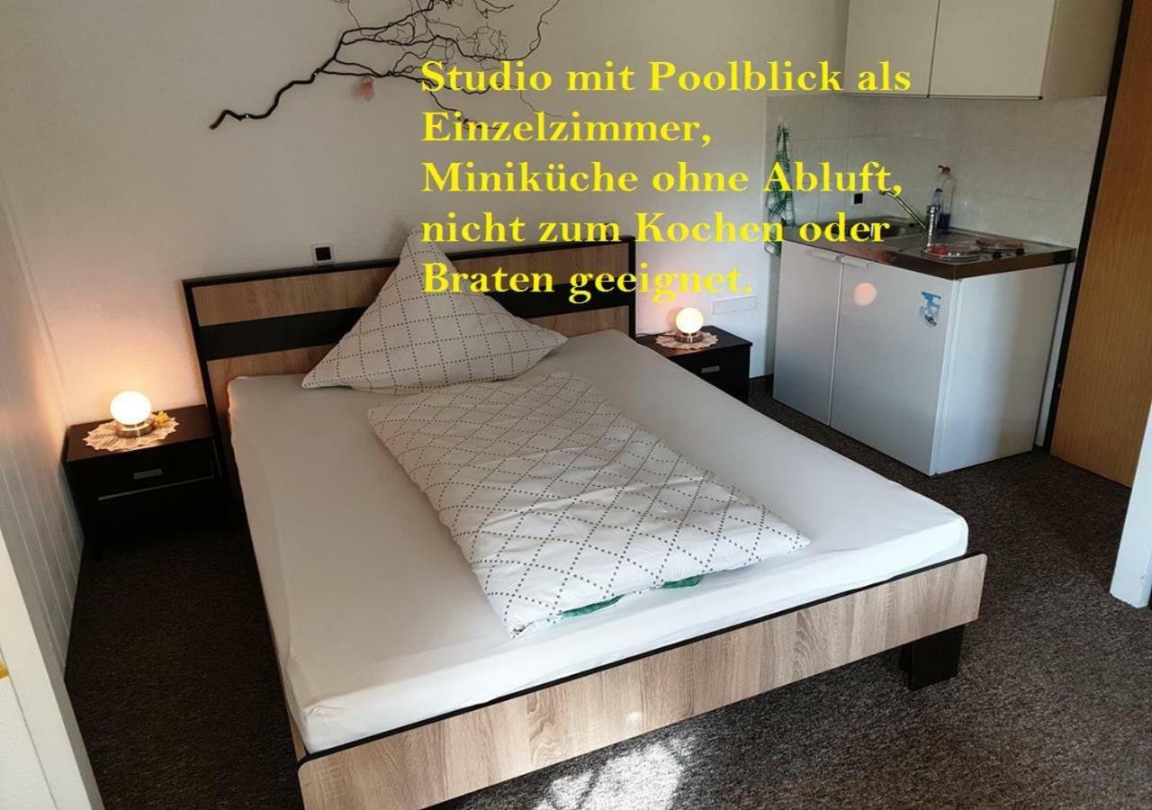Pension Muench "Am Anger" Neuseusslitz Exteriör bild